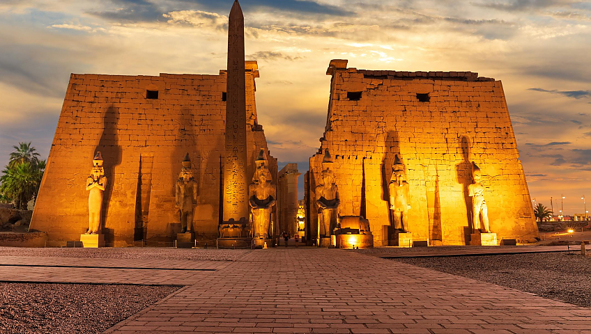 단체여행 : 이집트 나일강크루즈+도하 관광 11일(카타르항공)